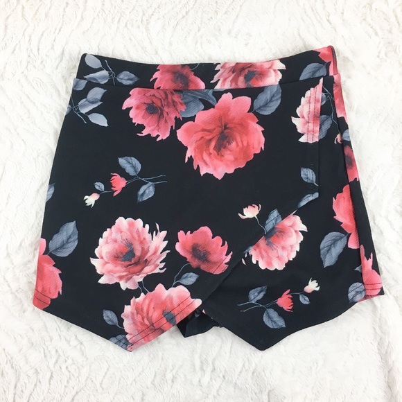 Boohoo Pants - Boohoo | Floral Print Skort